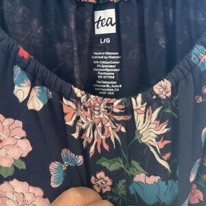 Tea Collection Navy Floral Long Sleeve Dress w Pockets